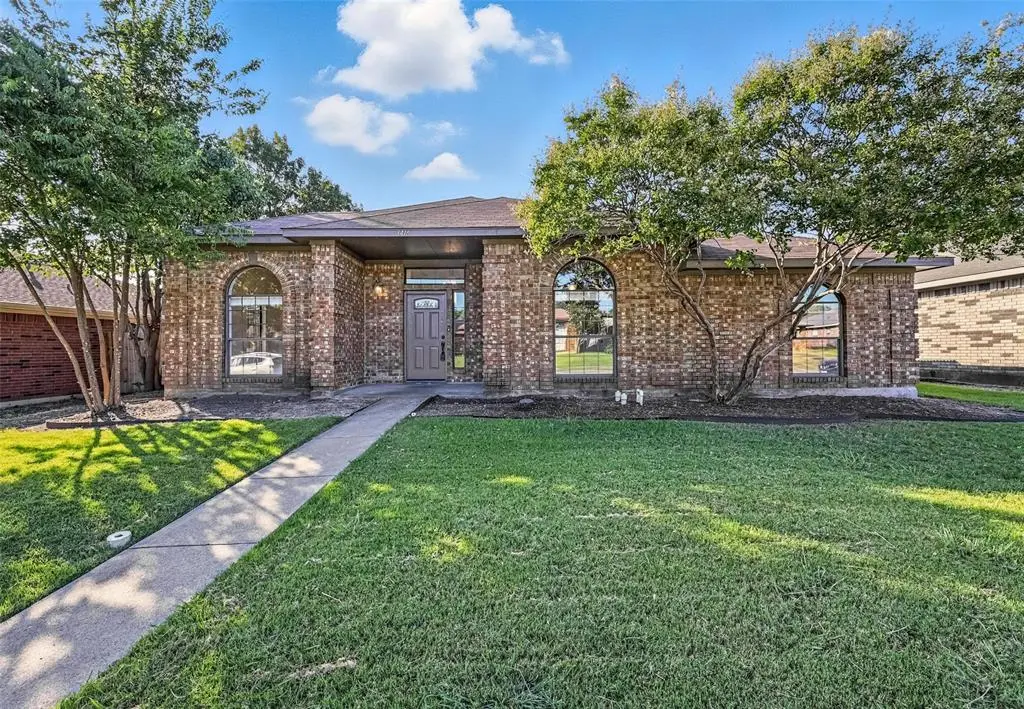 3416 Aster Lane, Rowlett, TX 75089