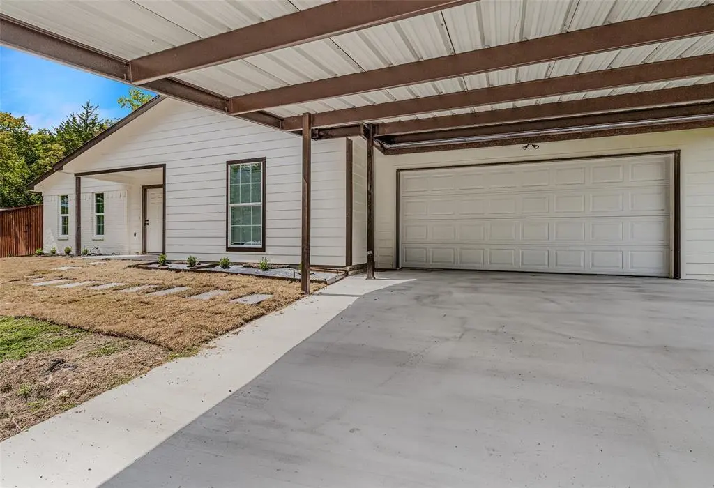 57 Lonesome Dove Drive, Sherman, TX 75090