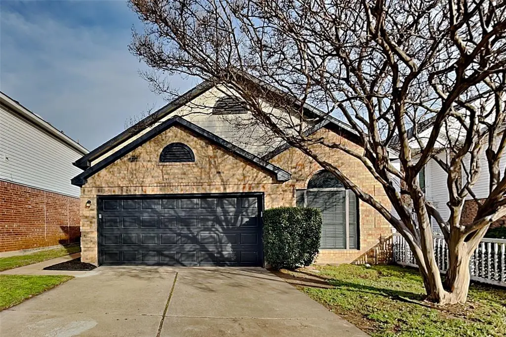 919 Azalia Drive, Lewisville, TX 75067