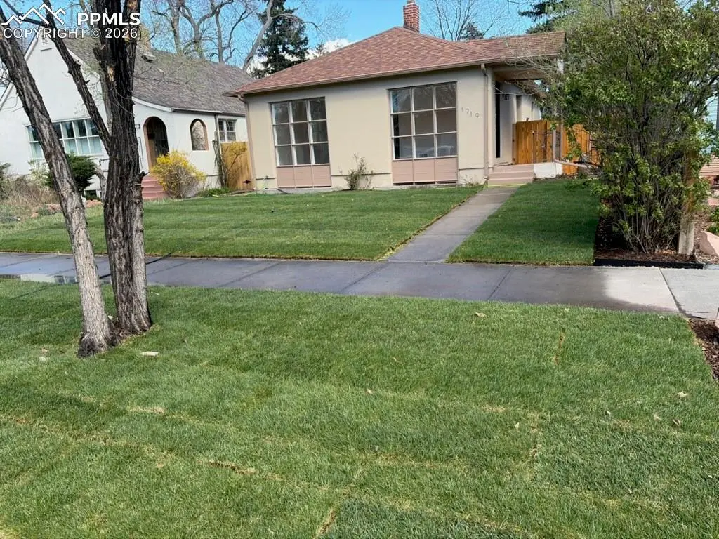 1919 N Corona ST, Colorado Springs, CO 80907