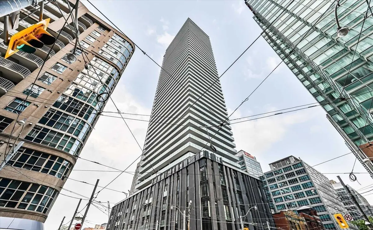 25 Richmond ST E #1209, Toronto C08, ON M5C 0A6