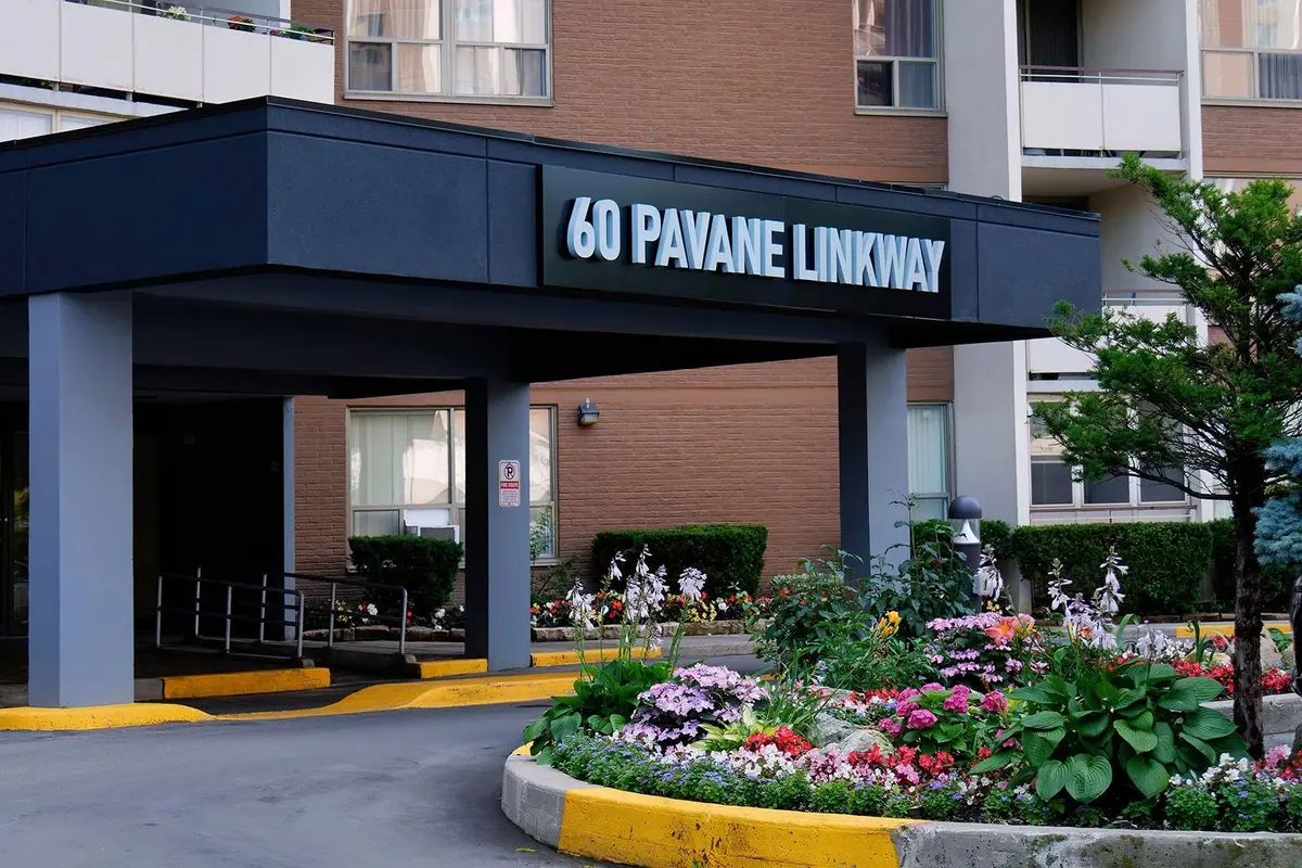 60 Pavane Linkway N/A #907, Toronto C11, ON M3C 1A1