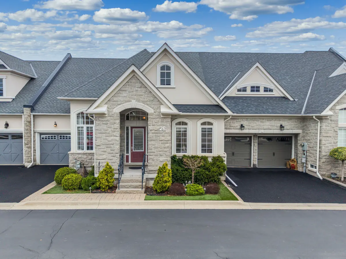 26 Garrison SQ, Halton Hills, ON L7G 0B9
