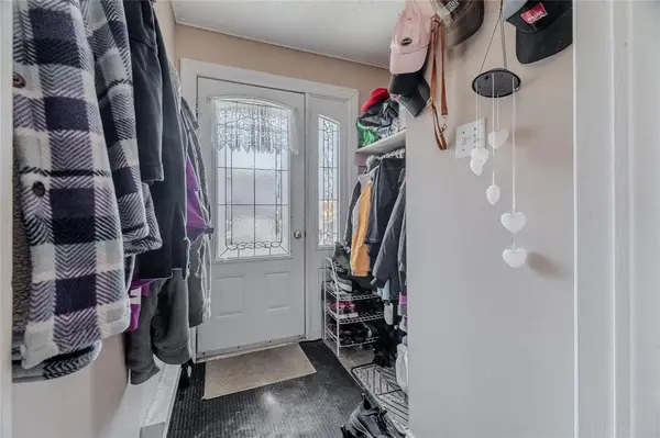 22 Bannister Street, Mount Pearl, NL A1N 1W1