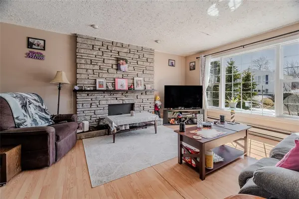 22 Bannister Street, Mount Pearl, NL A1N 1W1