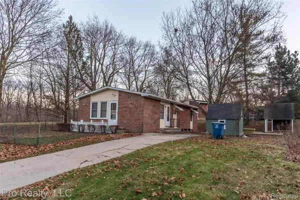 2071 WINEWOOD AVE, Ann Arbor, MI 48103
