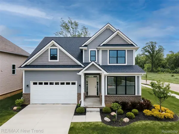 2388 Madison ST, Wixom, MI 48393