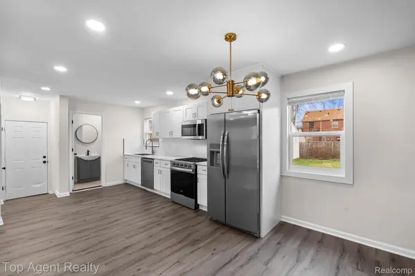 14840 Artesian ST, Detroit, MI 48223