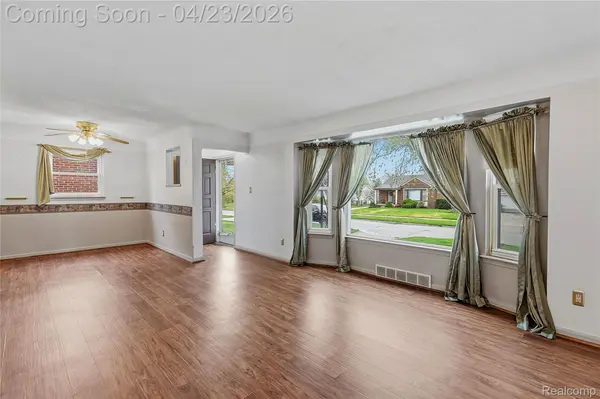 9538 Hazelton, Redford Charter Township, MI 48239