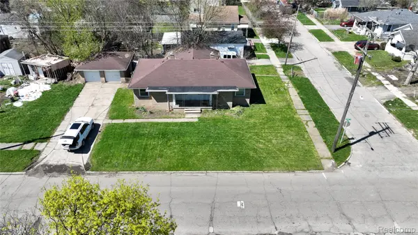 4602 Camden AVE, Flint, MI 48507