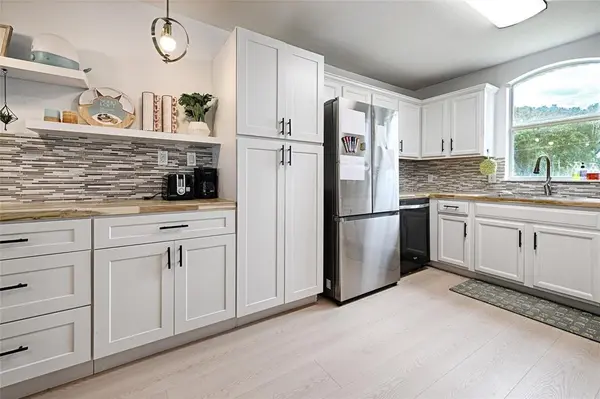 4544 N Shore Drive, The Colony, TX 75056