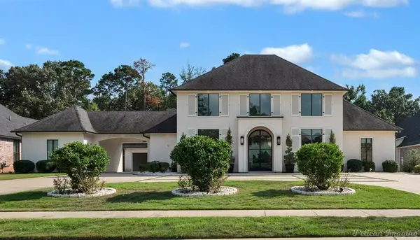 407 Oakwood Trace Court, Shreveport, LA 71106