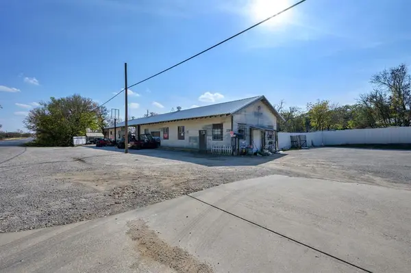 2220 Old Millsap Highway, Mineral Wells, TX 76067