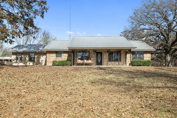 2467 County Road 1220, Lake Creek, TX 75450