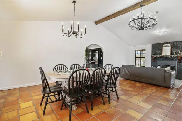 2467 County Road 1220, Lake Creek, TX 75450