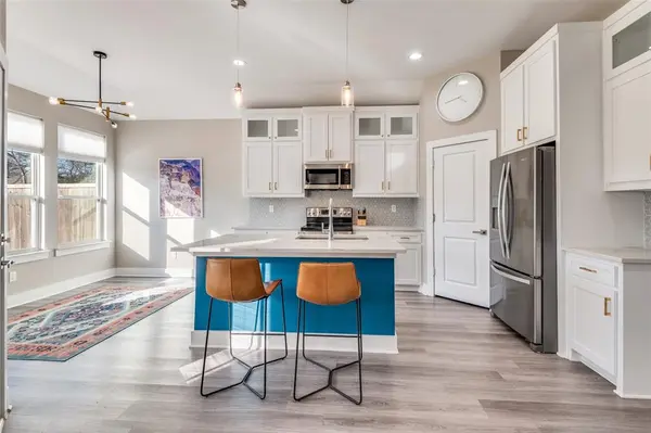 1210 Morrell Avenue, Dallas, TX 75203