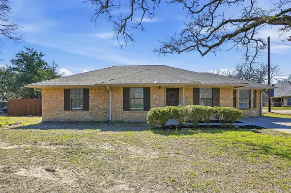 1816 Lake Highland W, Quinlan, TX 75474