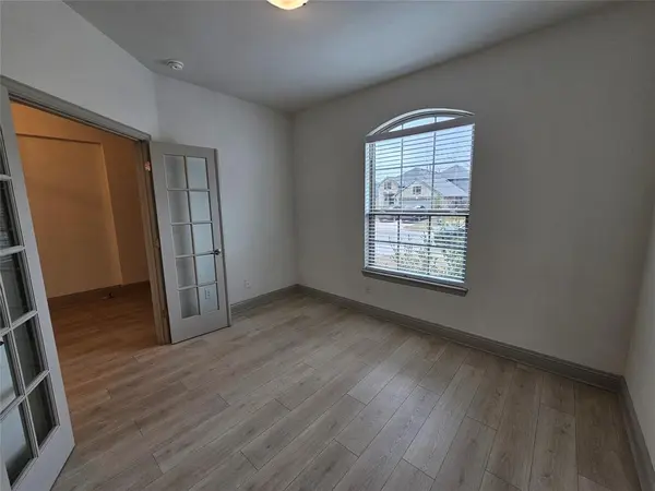 3216 Southampton Drive, Mesquite, TX 75181