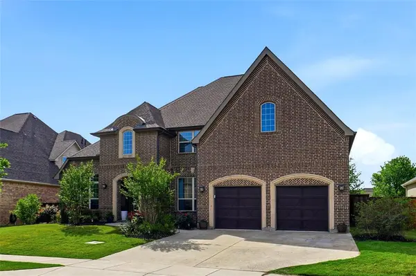 10913 Falling Leaf Trail, Flower Mound, TX 76226