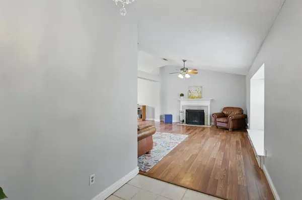 1338 Saddleback Lane, Lewisville, TX 75067