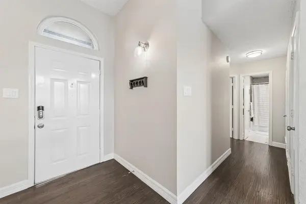 4193 Fryer Street, The Colony, TX 75056