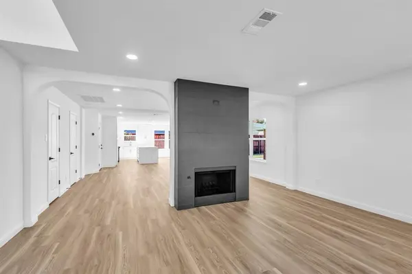 906 Thistle Circle, Allen, TX 75002