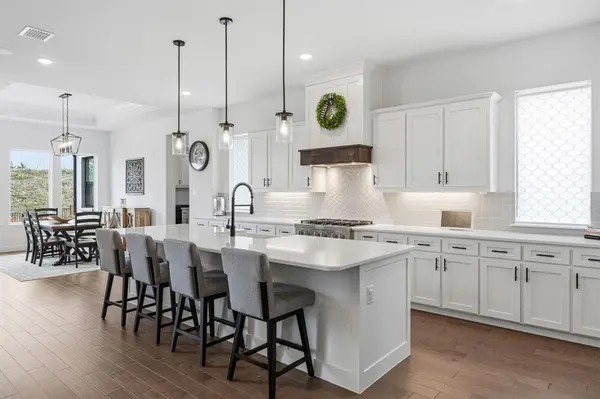 710 Singing Water Drive, Rockwall, TX 75087