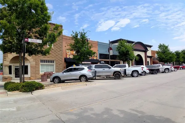 1006 Halsell Street, Bridgeport, TX 76426