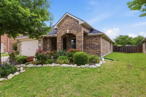 2013 Rosebury Lane, Forney, TX 75126