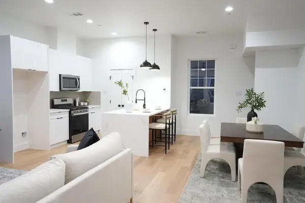 629 N Tyler Street #105, Dallas, TX 75208