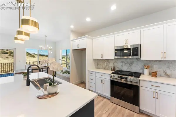 189 High Meadows DR, Florence, CO 81226