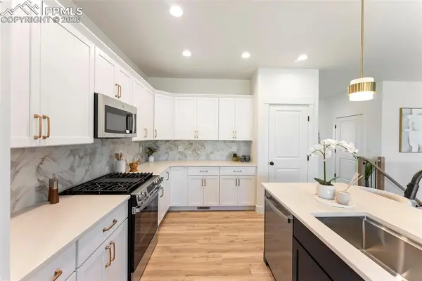 189 High Meadows DR, Florence, CO 81226