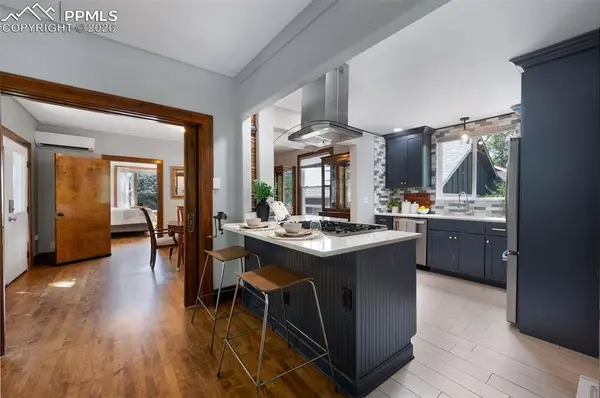 1228 Custer AVE, Colorado Springs, CO 80903