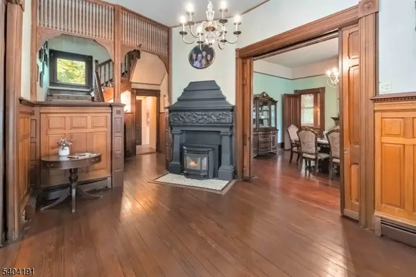 506 Windemere Ave, Mount Arlington Boro, NJ 07856