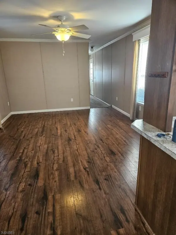 44 Ridge Rd #13, Jefferson Twp., NJ 07438