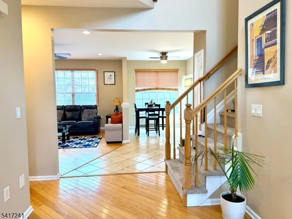 32 Winding Hill Dr, Mount Olive Twp., NJ 07840