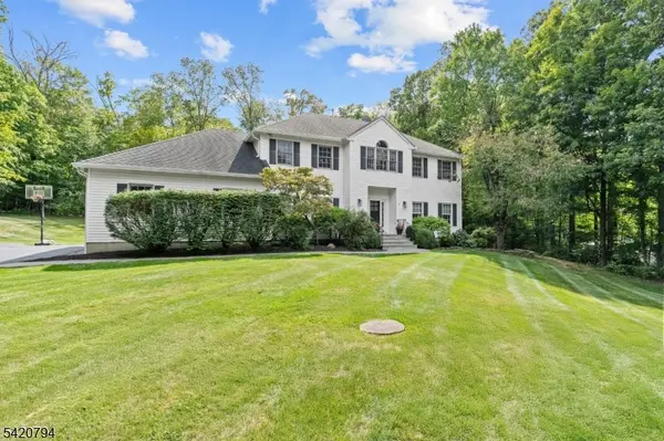 5 Pheasant Walk, Sparta Twp., NJ 07871