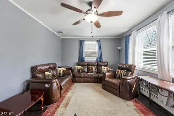 537 Rogers Dr, Roxbury Twp., NJ 07850