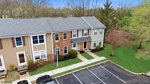 72 Boxgrove Place, Franklin Twp., NJ 08873