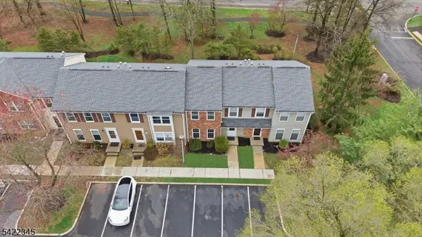 72 Boxgrove Place, Franklin Twp., NJ 08873