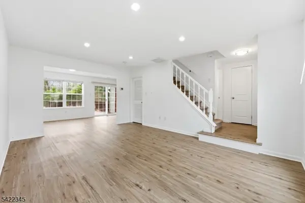 72 Boxgrove Place, Franklin Twp., NJ 08873