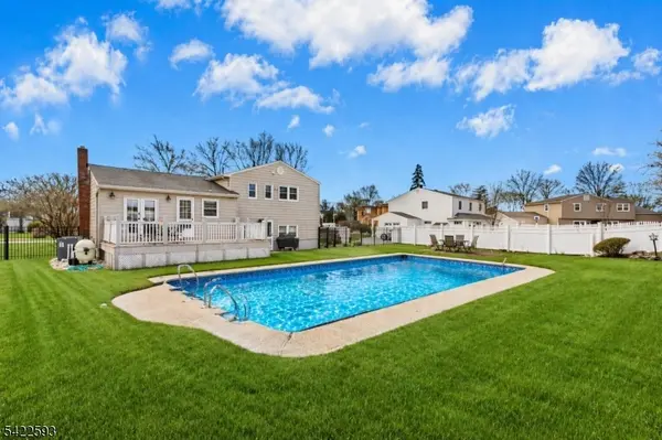 46 SURREY ROAD, Clark Twp., NJ 07066