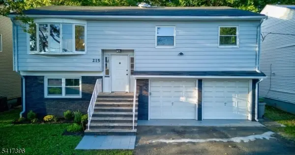 215 E 10Th Ave, Roselle Boro, NJ 07203