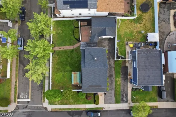 60 Westervelt Pl, Lodi Boro, NJ 07644