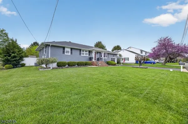 1382 Osage Rd, North Brunswick Twp., NJ 08902