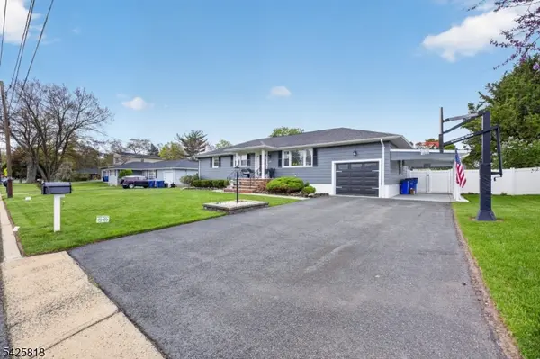 1382 Osage Rd, North Brunswick Twp., NJ 08902