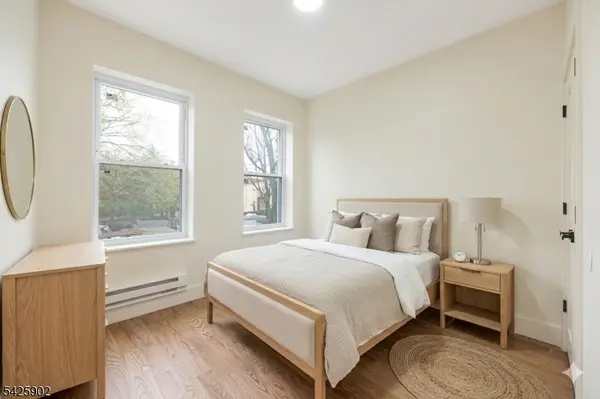 10 School St #2, Passaic City, NJ 07055