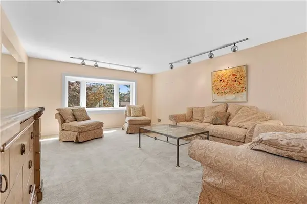 8506 Narrows AVE, Brooklyn, NY 11209