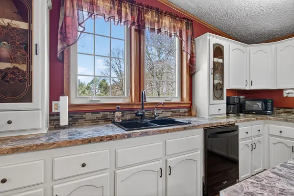 3900 Whipple RD, Leoni Twp, MI 49201