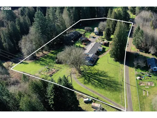 32809 Boomer LOOP, Scappoose, OR 97056